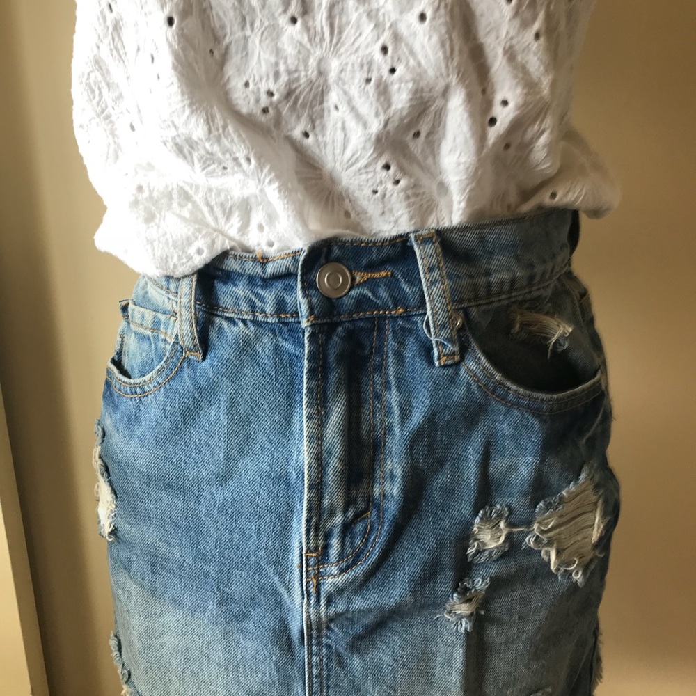 Forever 21 denim skirt